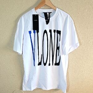 VLONE T-Shirt.